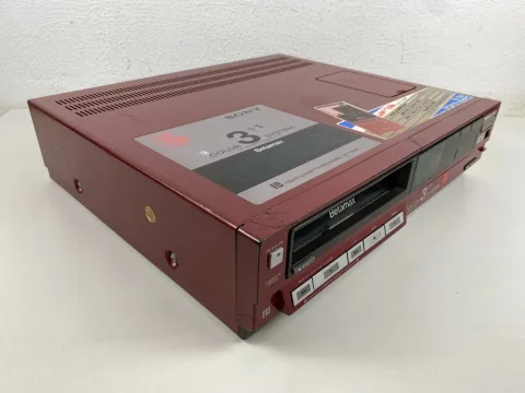 Sony SL-T30ME Red Betamax Video Cassette Recorder / Secam