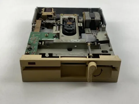 Teac FD-55FR-580-U 5.25” Floppy Disk Drive 19307275-80
