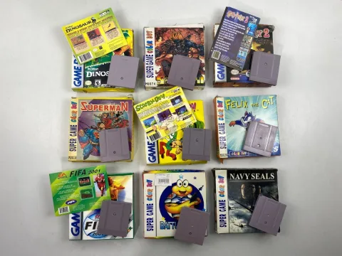 نينتندو Super Game Boy Color فيلكس ذا كات سوبرمان هاري بوتر كارترتش الصين
