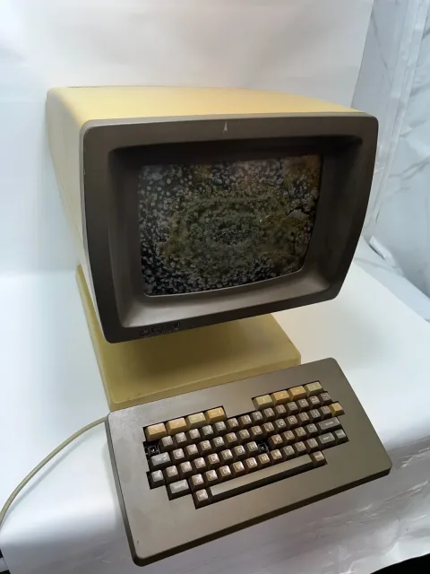 Hewlett Packard HP 2621A Terminal Computer 1978 Very