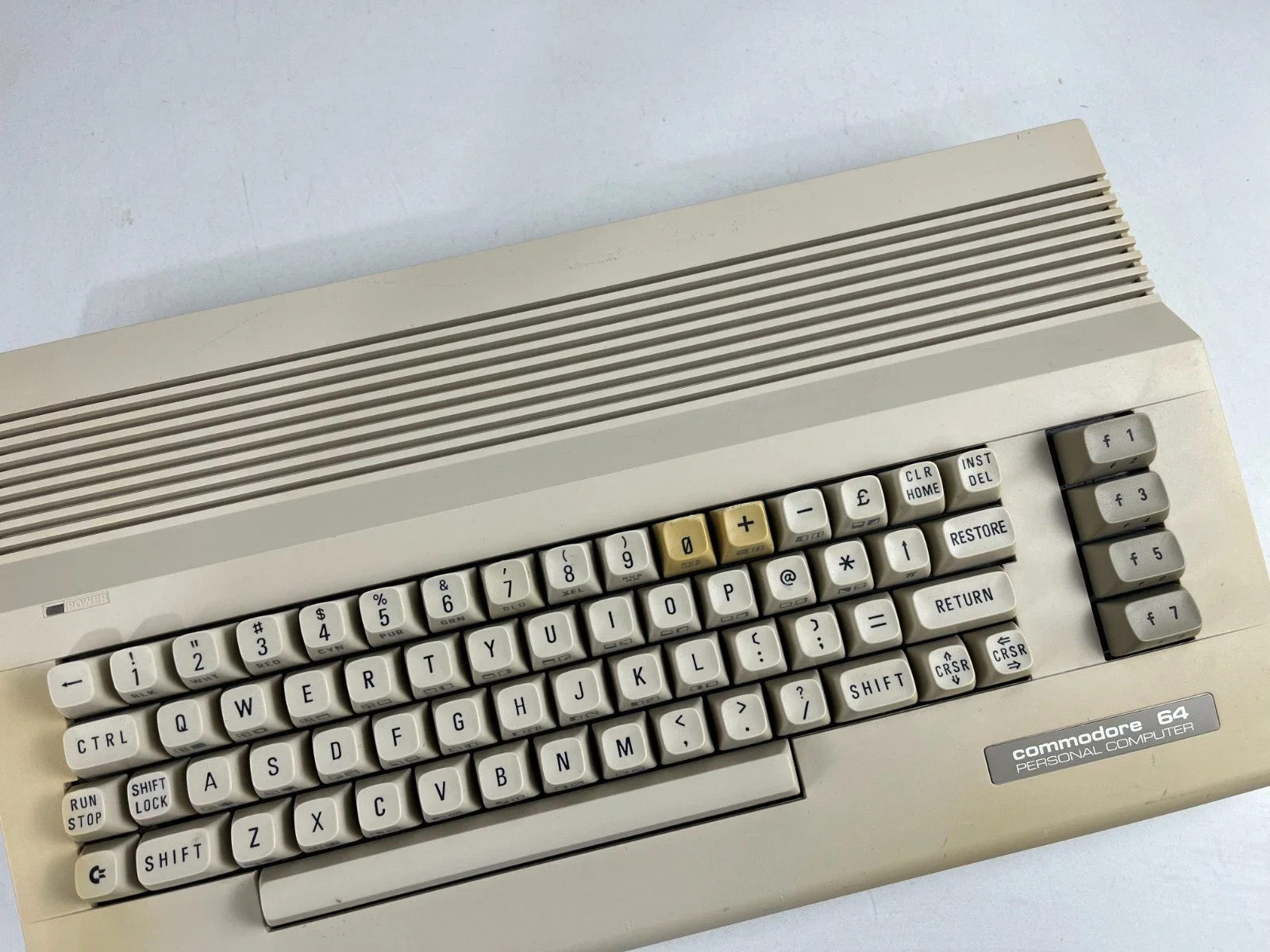 Commodore C64C Computer