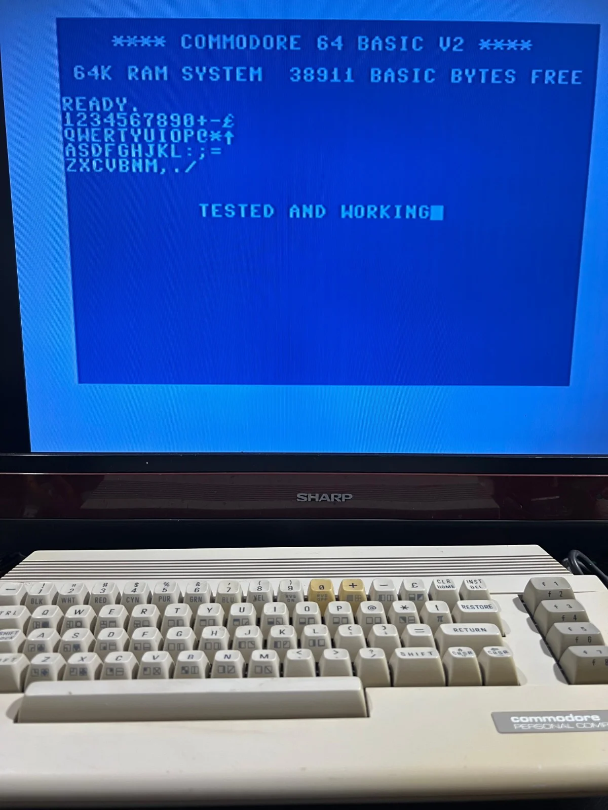 Commodore C64C Computer