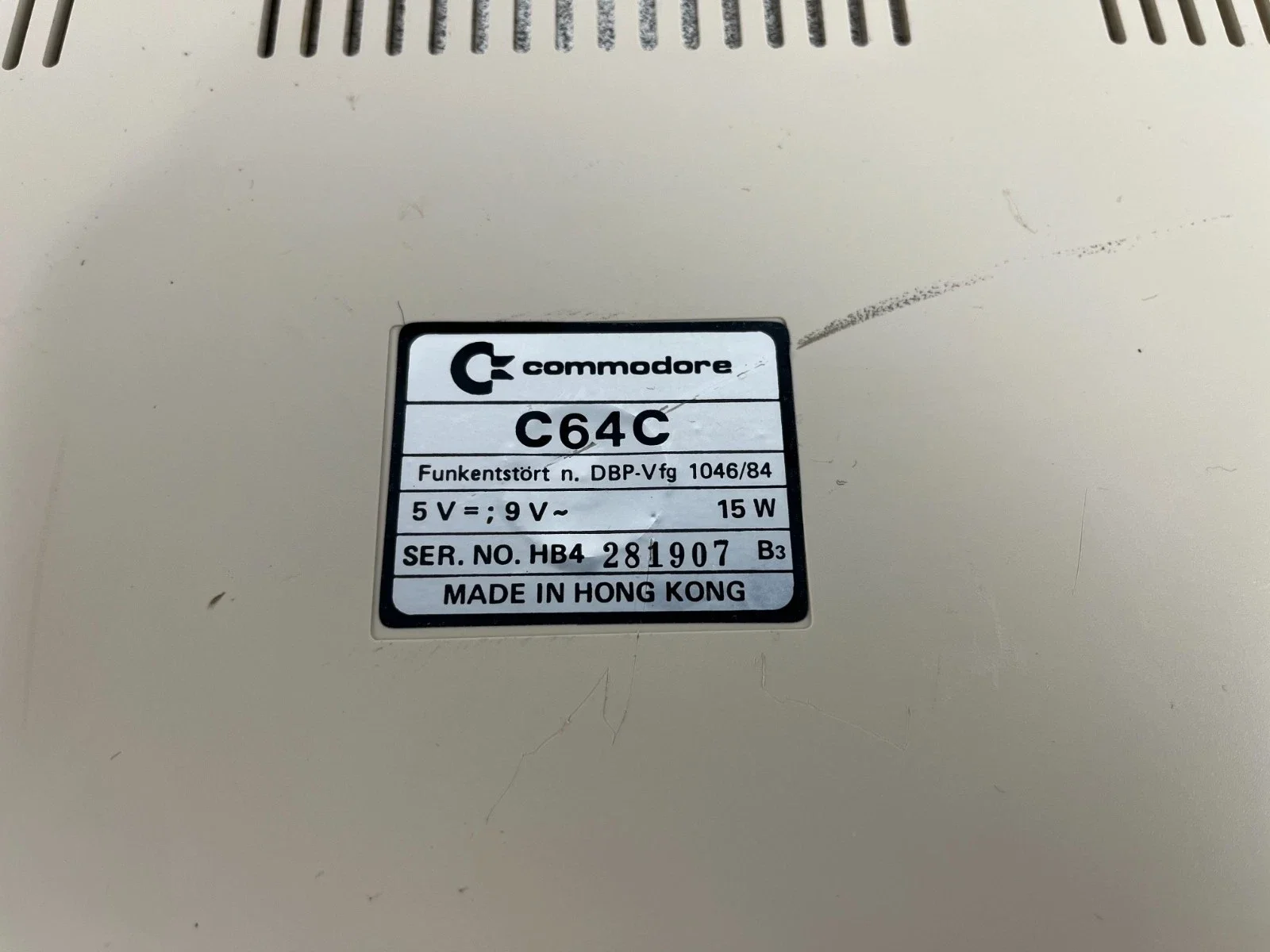 Commodore C64C Computer