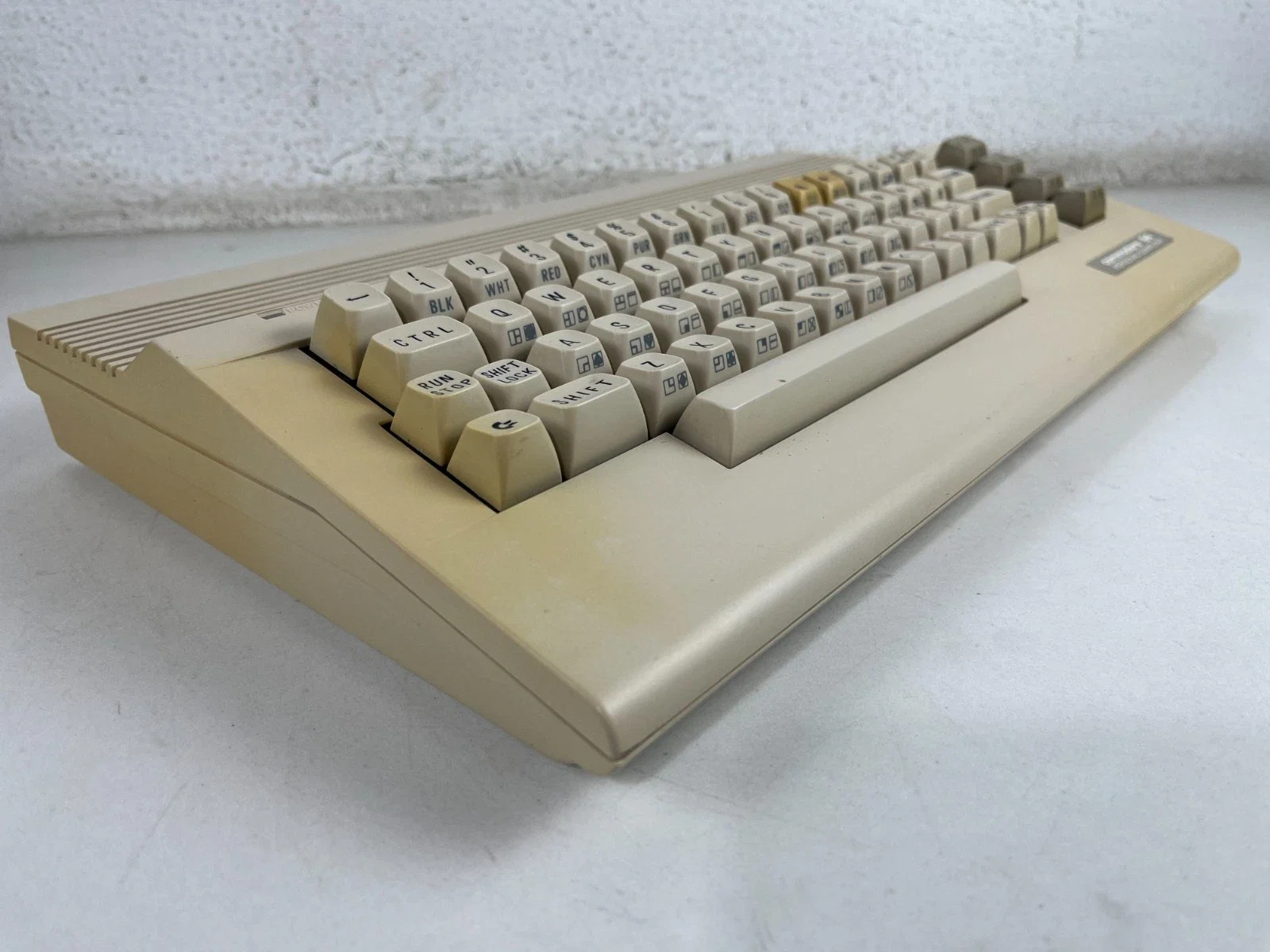 Commodore C64C Computer