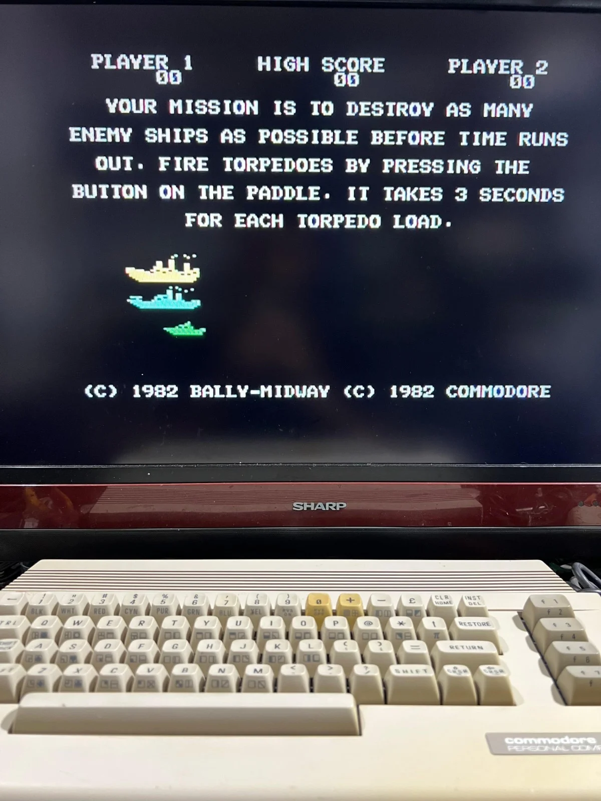 Commodore C64C Computer