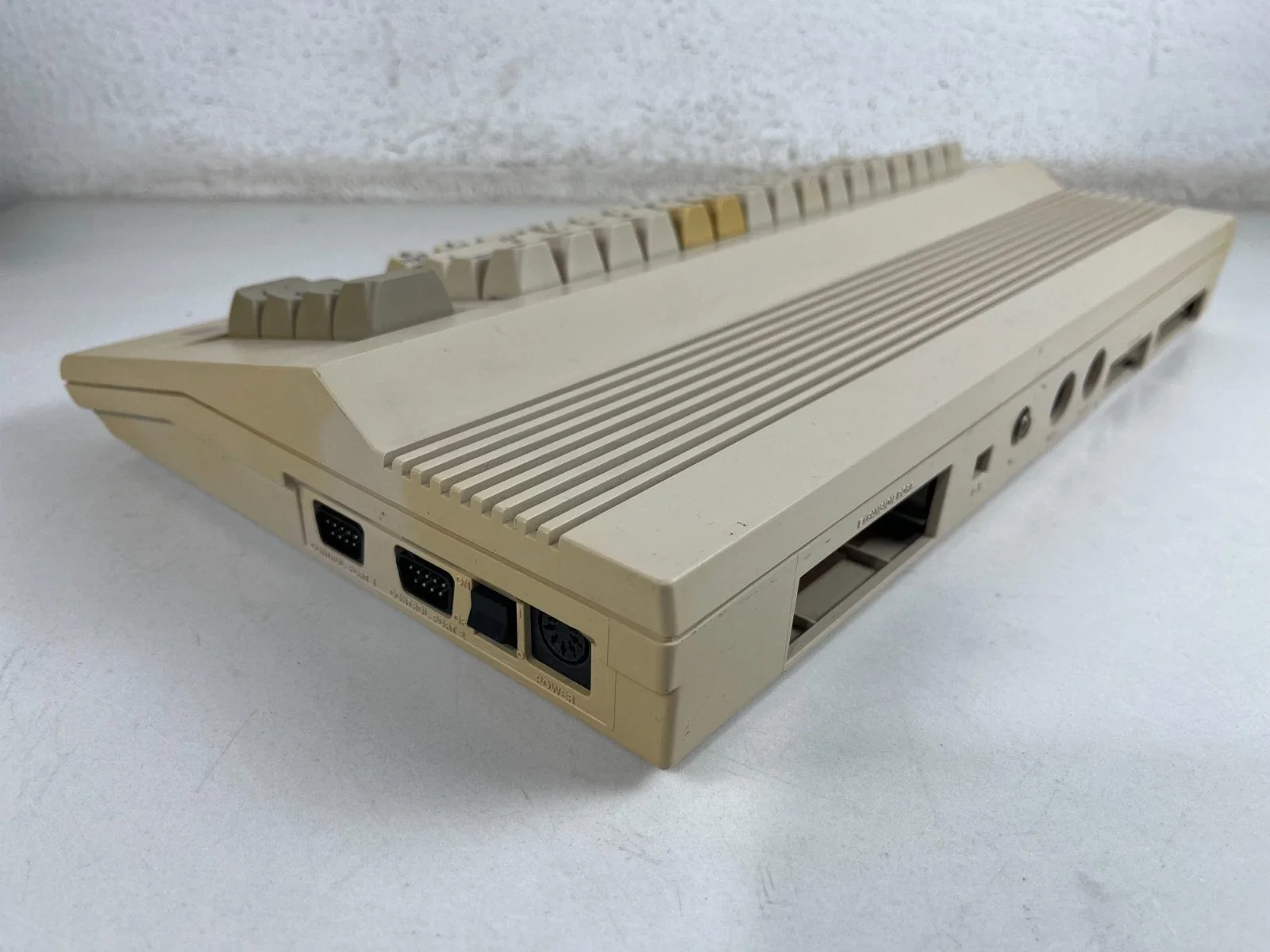 Commodore C64C Computer