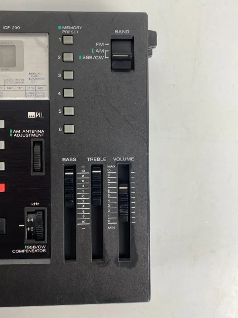 Sony ICF-2001 FM/AM/SSB/CW PLL Synthesized Receiver Radio
