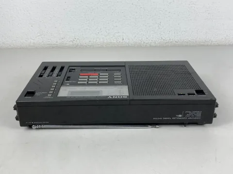 Sony ICF-2001 FM/AM/SSB/CW PLL Synthesized Receiver Radio