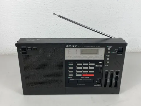 Sony ICF-2001 FM/AM/SSB/CW PLL Synthesized Receiver Radio