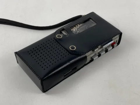 مسجل ميكروكاسيت محمول من سوني M-203 مع حافظة