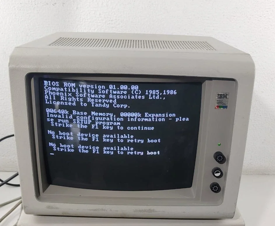 IBM 5153 Personal Computer Color Display Monitor