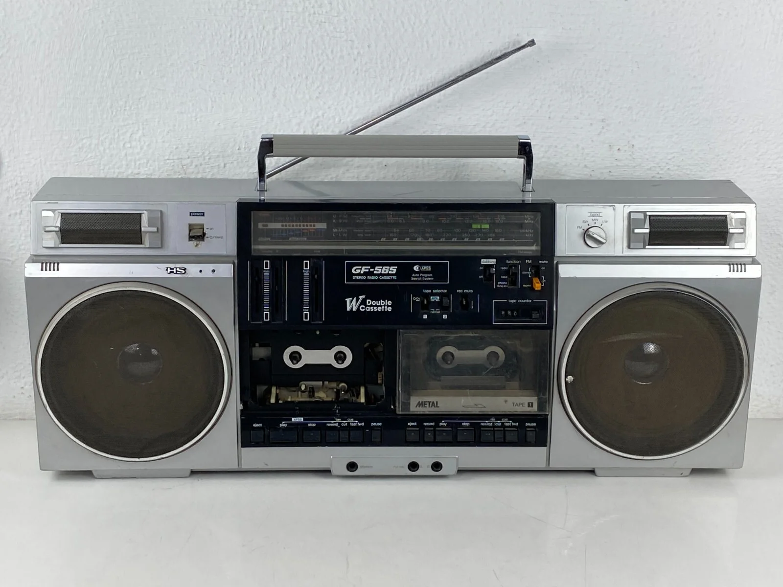 Sharp GF-565H MW/FM Stereo Radio Double Cassette Recorder Boombox