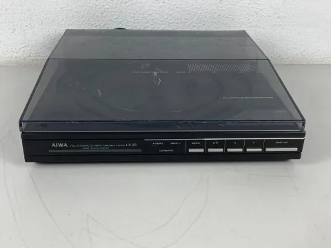 Aiwa LX-30 DC Servo Linear Tracking Turntable