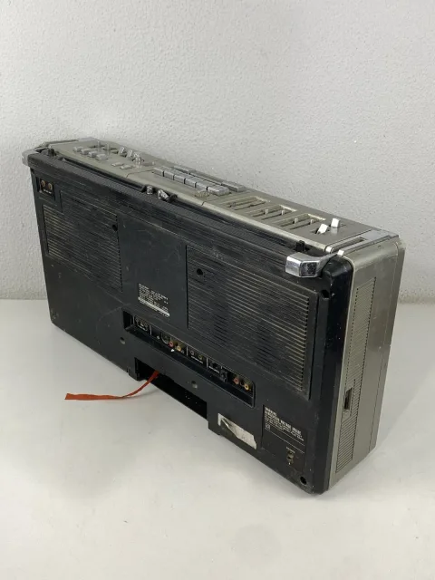 Sharp GF-9494X Cassette Radio Ghetto Blaster Tape Recorder Boombox