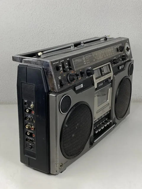 Old School Aiwa 950 Boombox Radio Cassette TPR-950AH Ghettoblaster