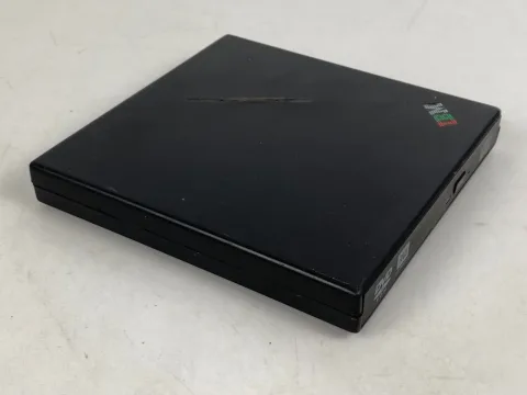 محرك أقراص خارجي CD-RW/DVD Combo USB من IBM