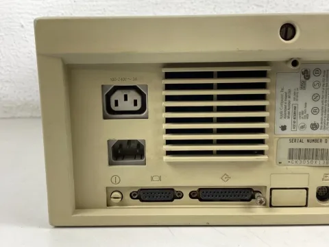Apple Macintosh IIvx Desktop Computer M1350