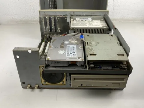 Apple Macintosh IIvx Desktop Computer M1350