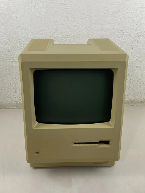 Apple Macintosh Plus 1MB M0001AP Computer