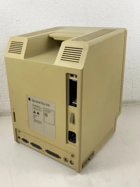 Apple Macintosh Plus 1MB M0001AP Computer