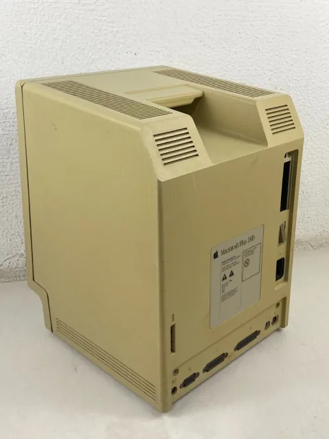 Apple Macintosh Plus 1MB M0001AP Computer