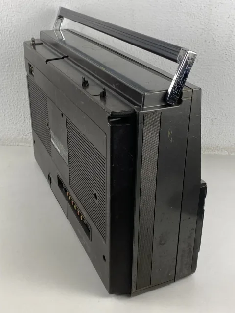 Sharp Searcher W Boobox GF-868 Portable Radio Cassette ese edition
