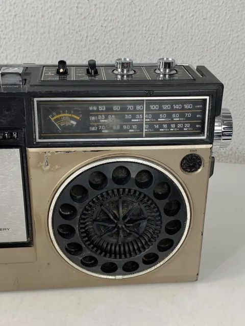 National Panasonic RQ-543 Radio Cassette