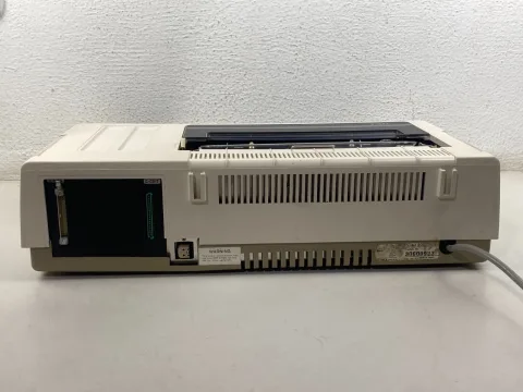 أوكي IF 800 الموديل 20 كمبيوتر شخصي 1980