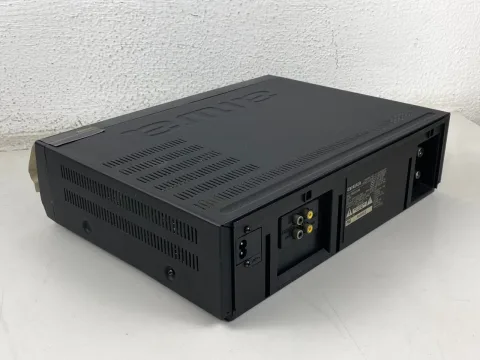 Aiwa HV-XG800KER VHS Video Cassette Recorder VCR