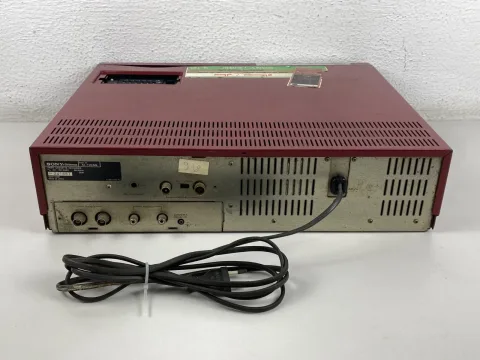 Sony SL-T20ME Red Betamax Video Cassette Recorder / Secam