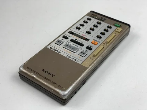 Sony RMT-233 Betamax Video Cassette Recorder Remote Control