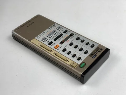 Sony RMT-233 Betamax Video Cassette Recorder Remote Control