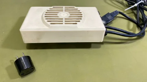 مروحة تبريد خارجية لجهاز Apple IIe / II Plus الشخصي