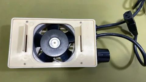 مروحة تبريد خارجية لجهاز Apple IIe / II Plus الشخصي