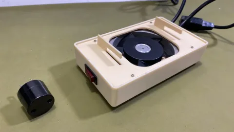 مروحة تبريد خارجية لجهاز Apple IIe / II Plus الشخصي