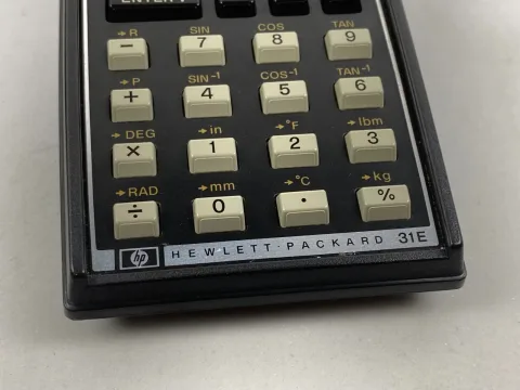 HP Hewlett Packard 31E Calculator with Case