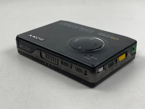 Sony WM-600 Walkman Cassette Player