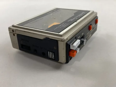 Shebro SB-33 Walkman Cassette Player Recorder