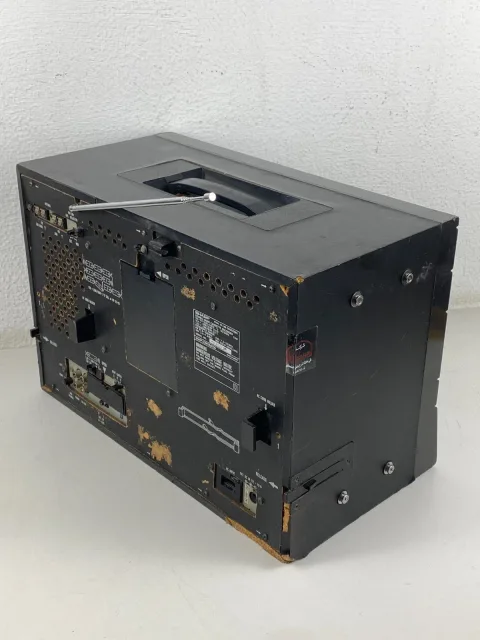 Sharp HK-9000Z Mega Boombox Ghettoblaster Jumbo