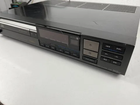 Sony CDP-302 ES Linear Converter system CD player 1984