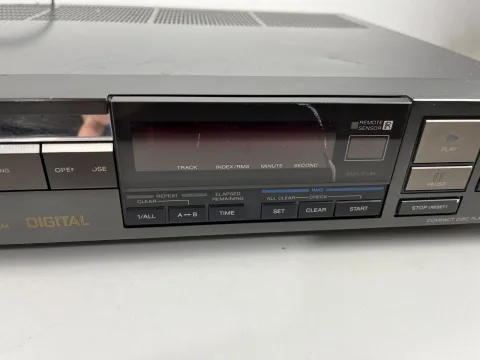 Sony CDP-302 ES Linear Converter system CD player 1984