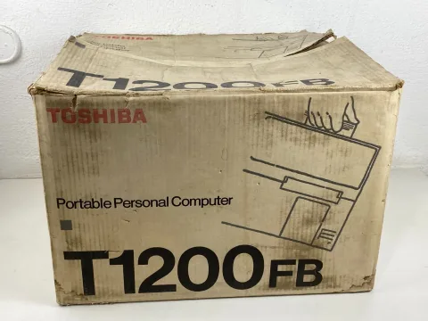 Toshiba T1200 System Unit Model PA7044 Laptop Portable Personal Computer