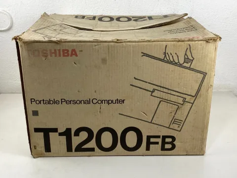 Toshiba T1200 System Unit Model PA7044 Laptop Portable Personal Computer