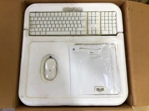 Apple eMAC Computer A1002 Power PC G4 with Photo Shop design Disney Box