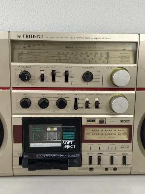 Trident CX-473F Stereo Boombox Ghettoblaster Stereo Cassette