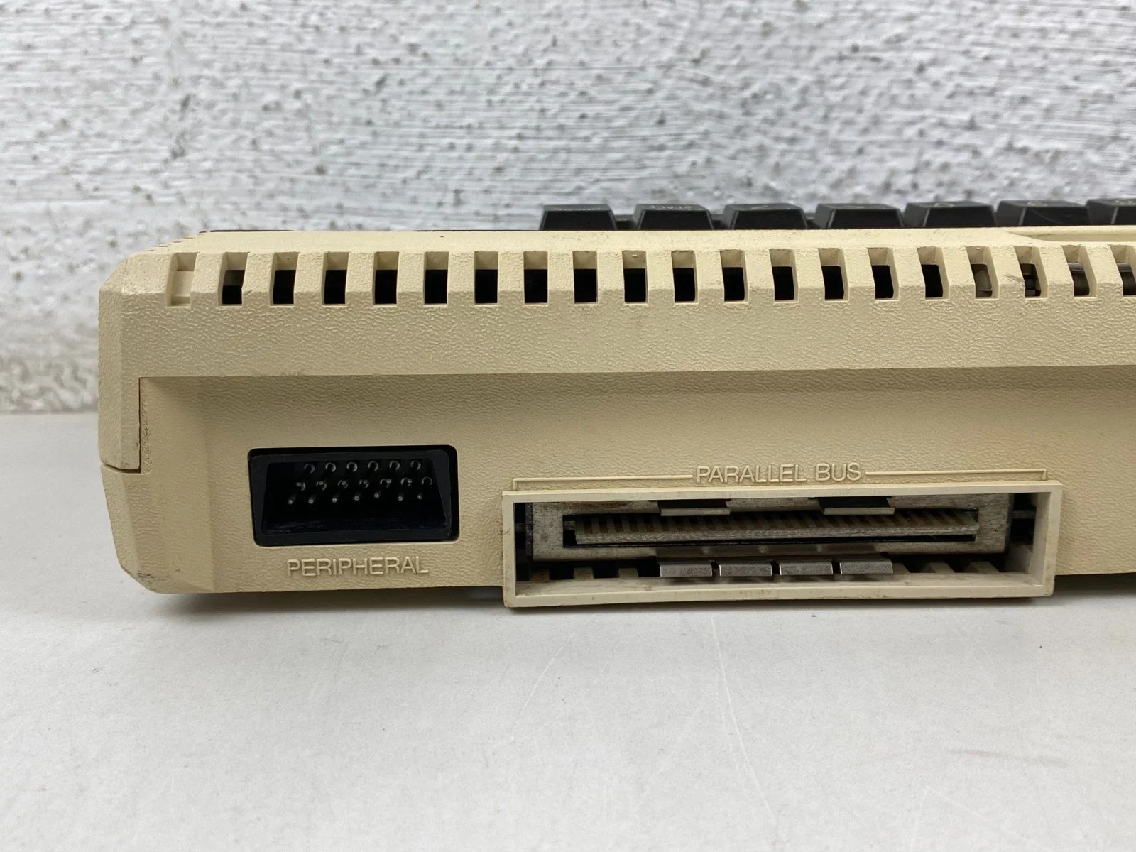 ATARI 600XL Computer