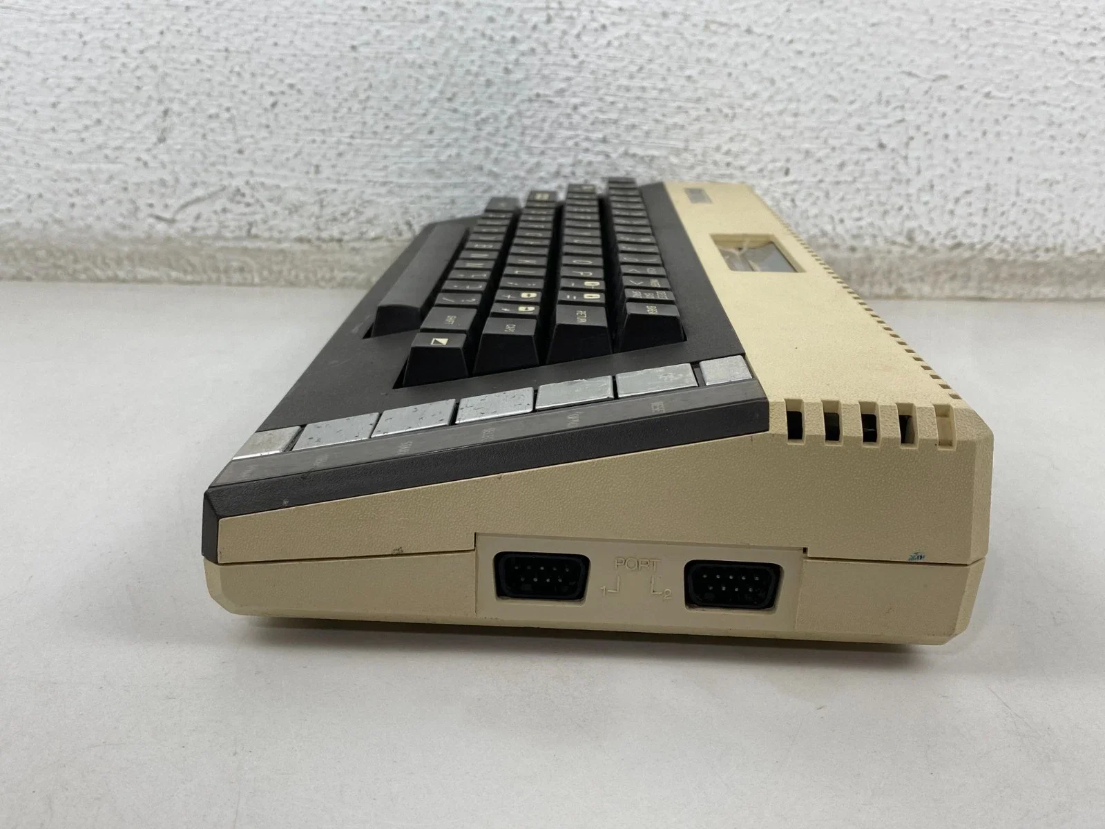 ATARI 600XL Computer