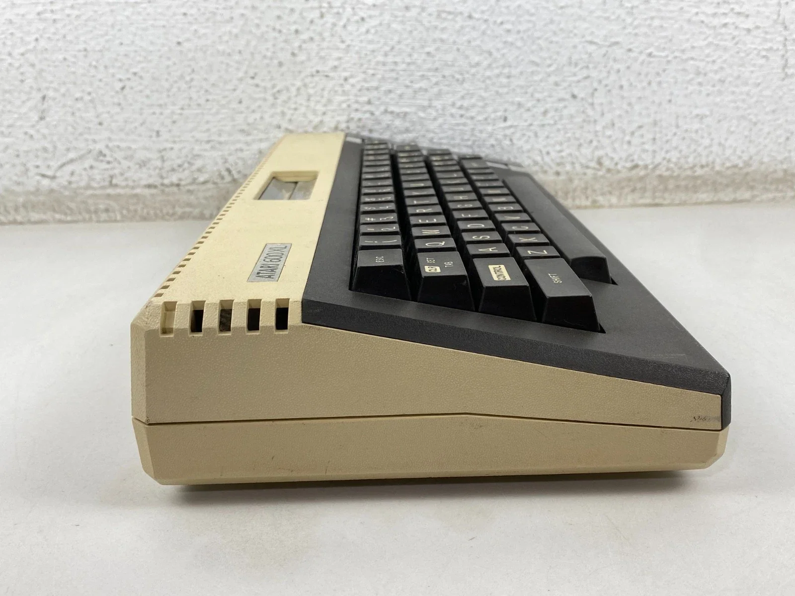 ATARI 600XL Computer