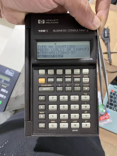 HP 19B II 19BII Hewlett Packard Business Consultant II 2 Calculator