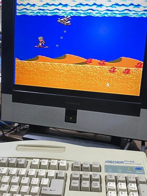 Family Asder PC-95 Computer Famicom Famiclone Nes Tv Game Console